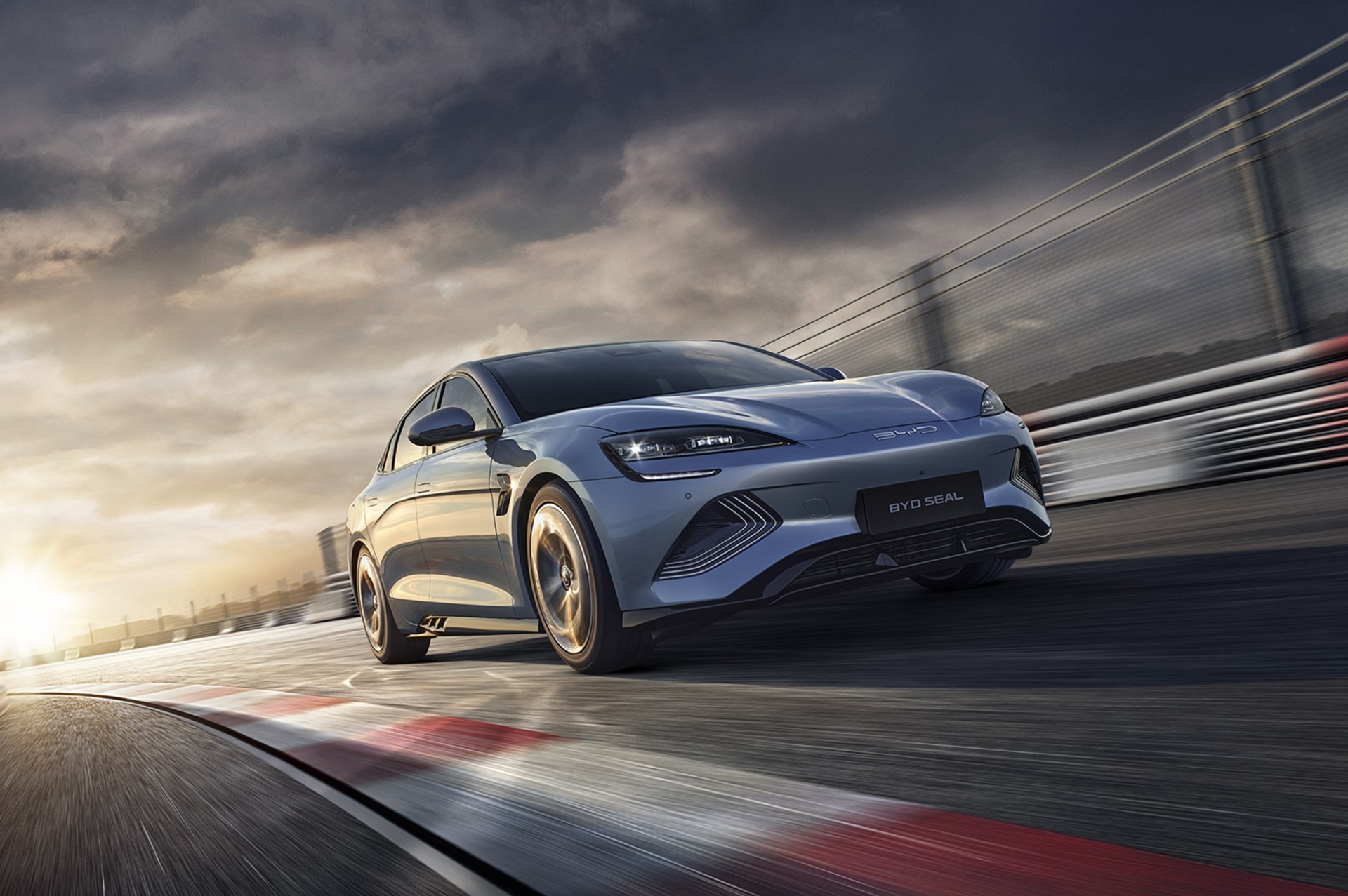 assets/img/BYD black  01.png